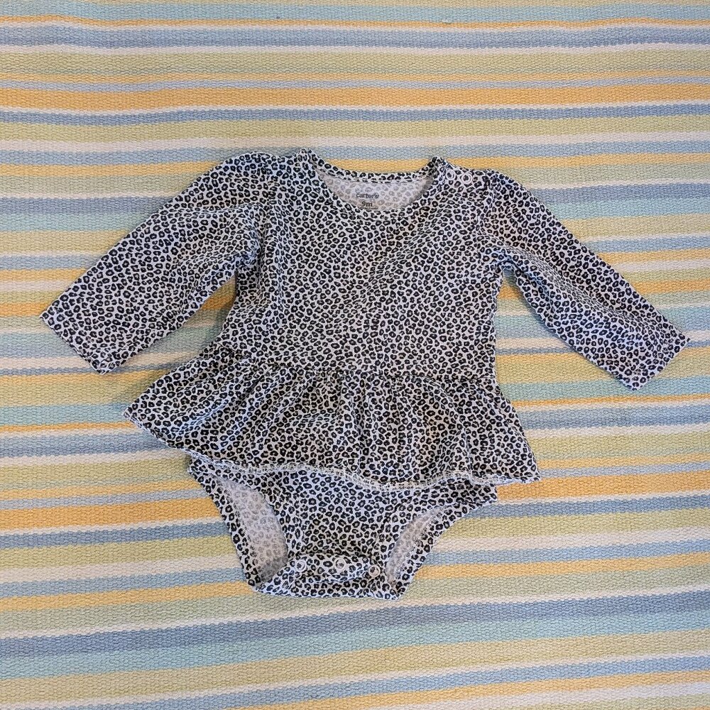 🛍️ BUNDLE ONLY • Carter's Leopard Print peplum bodysuit size 9m